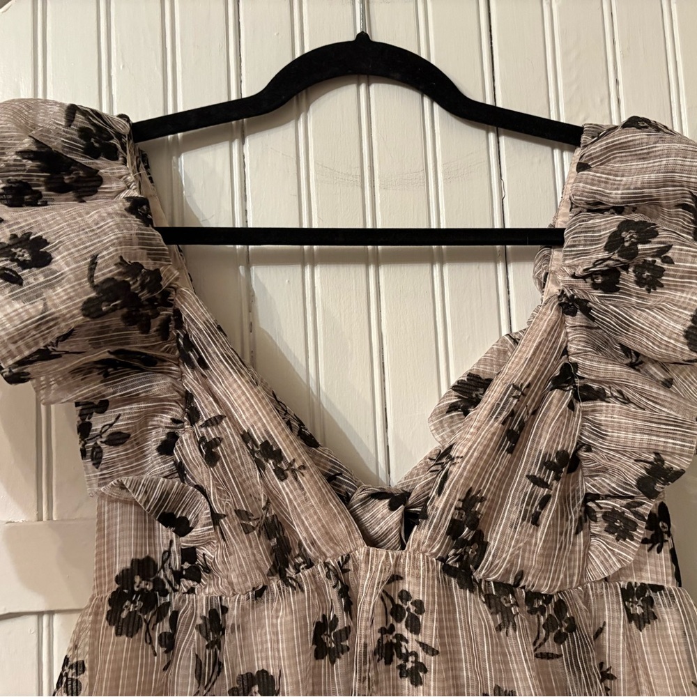 Storia Floral Ruffle Babydoll Mini Tie Back Dress Size L - Picture 4 of 8